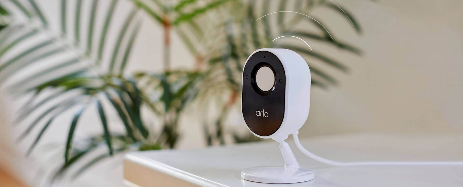 Arlo Essential Indoor Camera Arlo Essential Indoor Camera